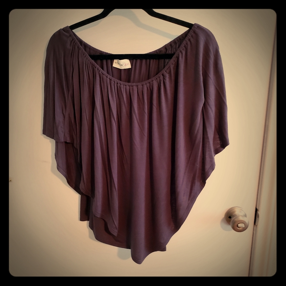 NEW Super soft versatile off shoulder top